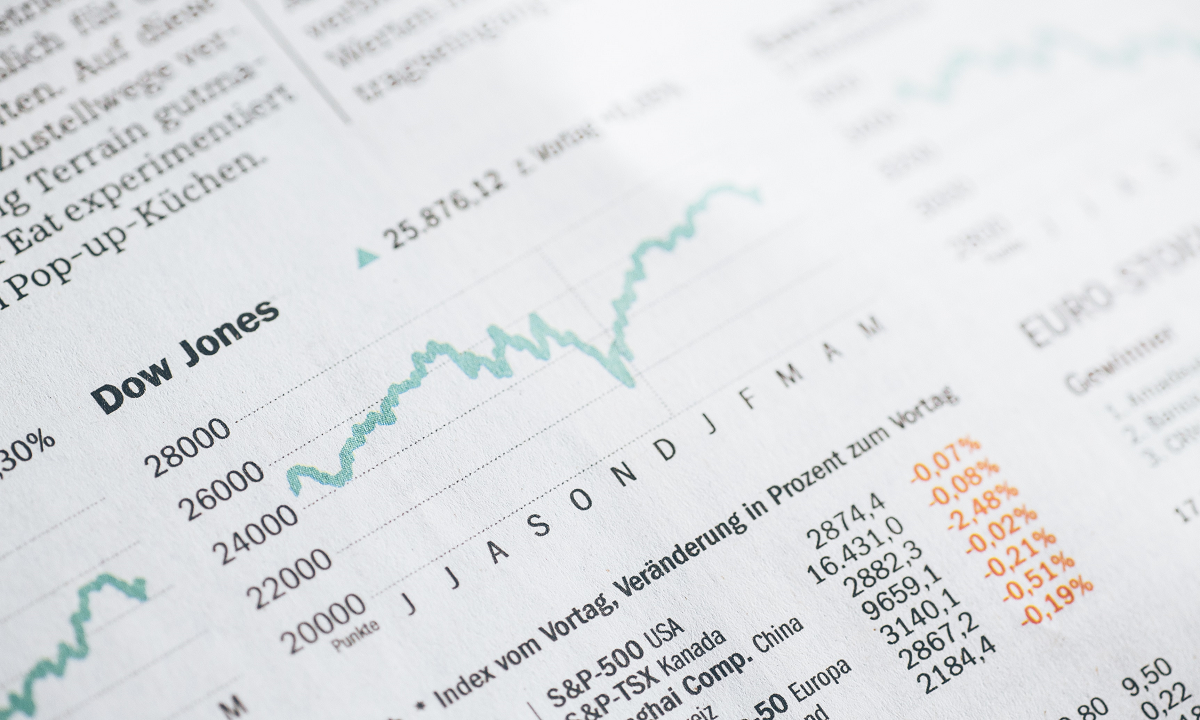 solved-consider-two-bonds-a-3-year-bond-paying-an-annual-chegg